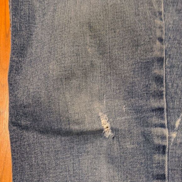 CALVIN Klein jeans misses size 2 inseam 30 distressed knees stretch 2 x 30 - Picture 4 of 11